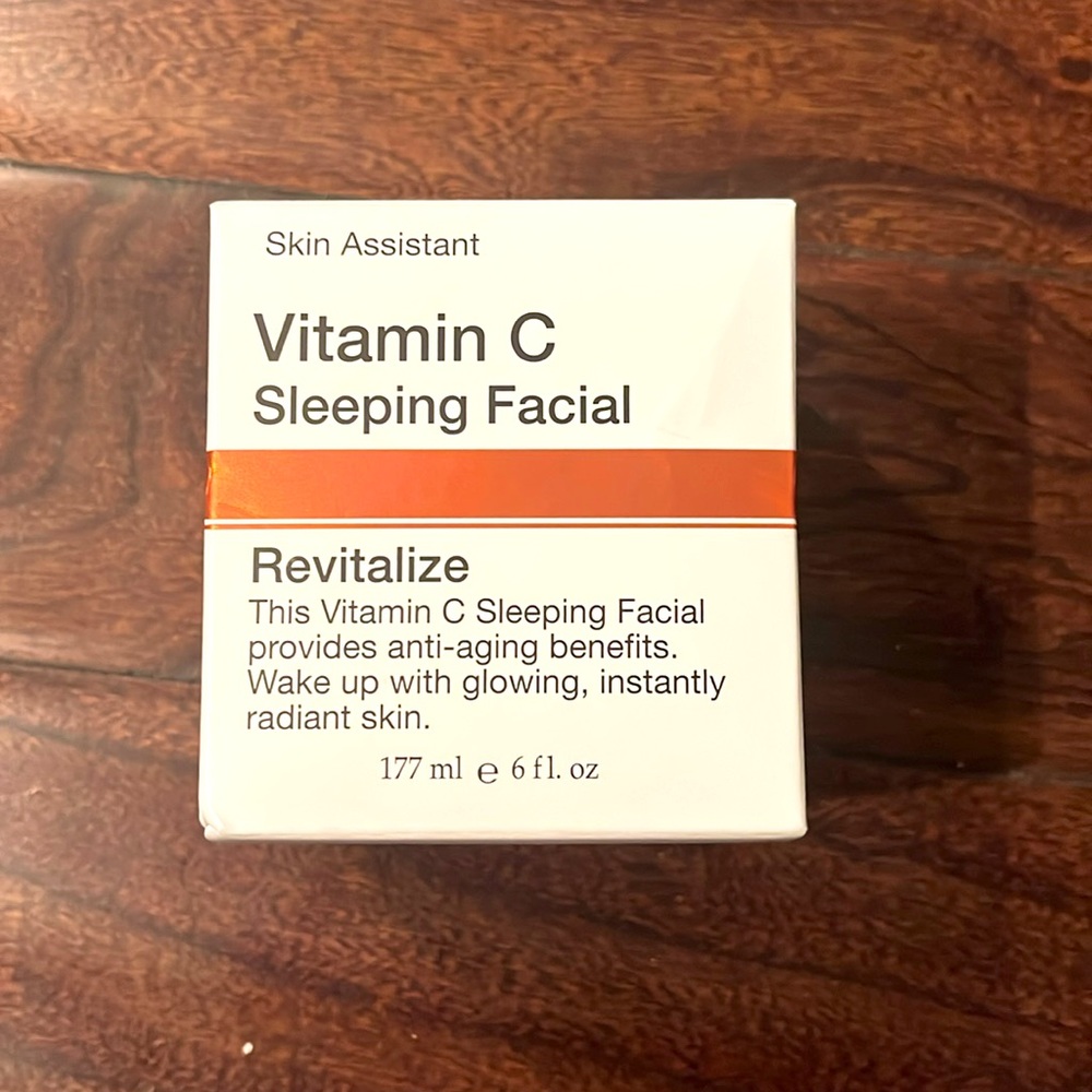 Vitamin C sleeping facial